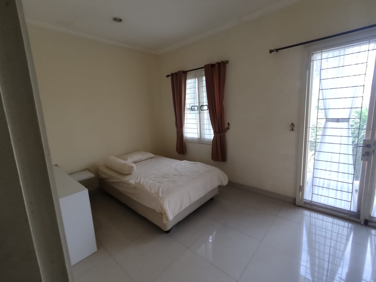 DiSewakan Rumah Full Furnished di Taman Dago Indah Lippo Cikarang